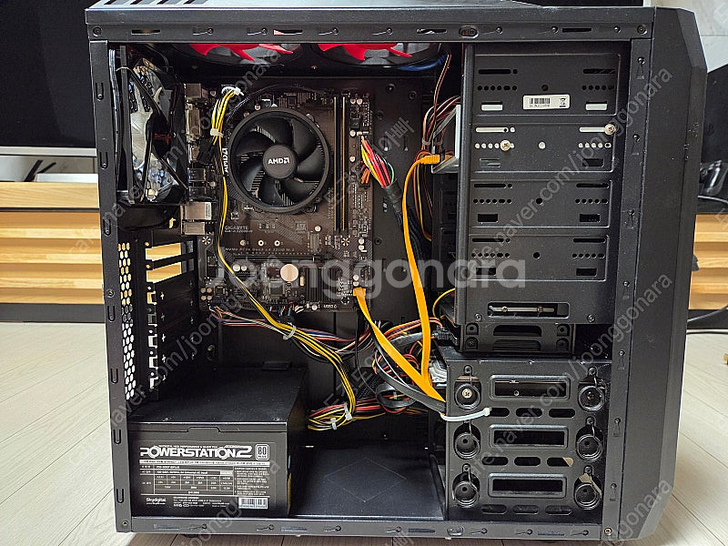 amd 2200g, 기가바이트 a320m, 삼성 ddr...--3