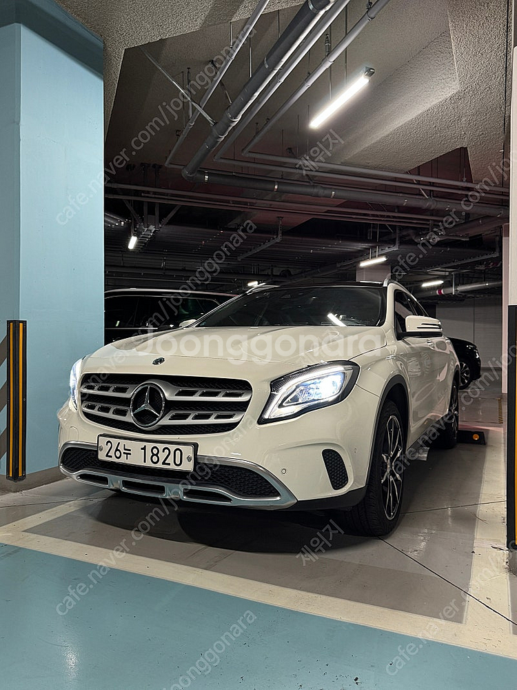 벤츠 GLA250 4매틱 X156 2018년식--0