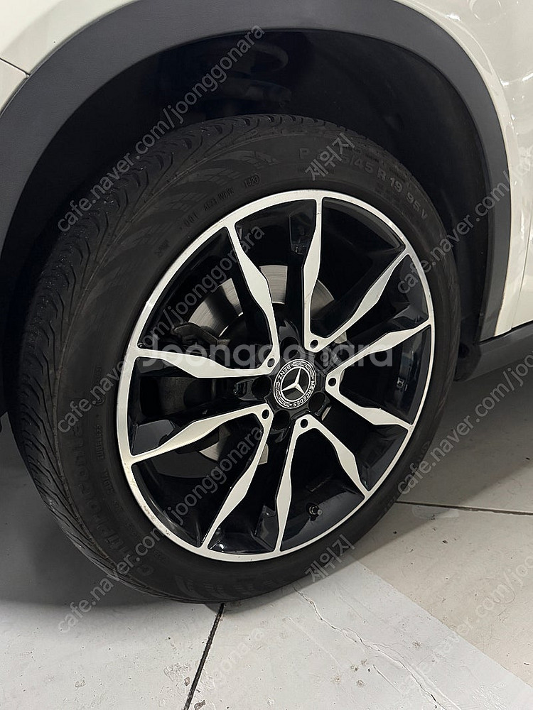 벤츠 GLA250 4매틱 X156 2018년식--5