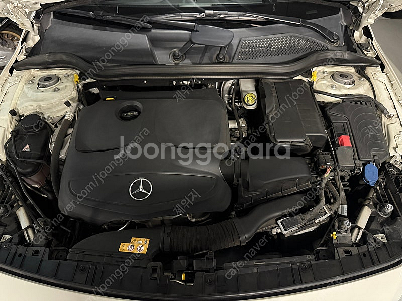 벤츠 GLA250 4매틱 X156 2018년식--9