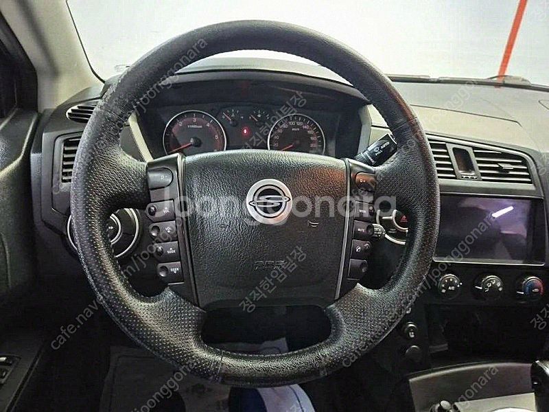 KG모빌리티(쌍용) 코란도스포츠 디젤 4WD CX7 중...--8