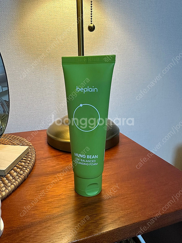 비플레인 녹두 약산성 클렌징폼 80ml 팝니다--0