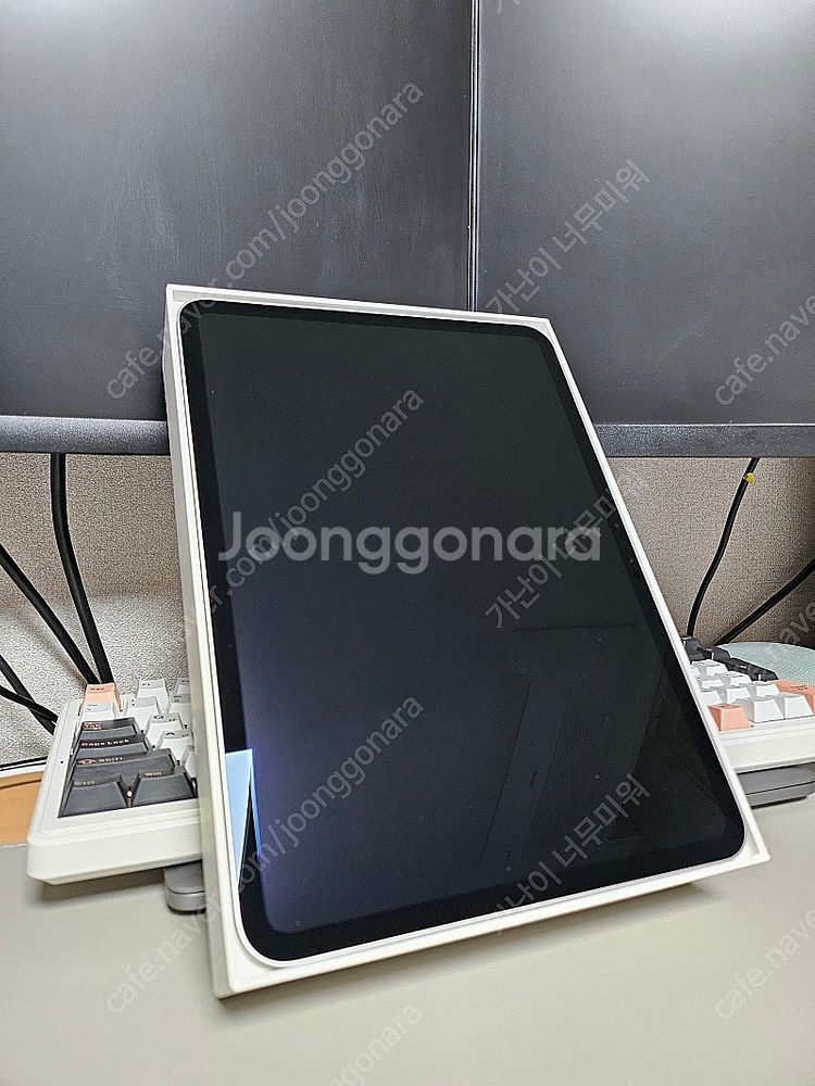 아이패드 프로 M4 11 256GB 단순개봉--3