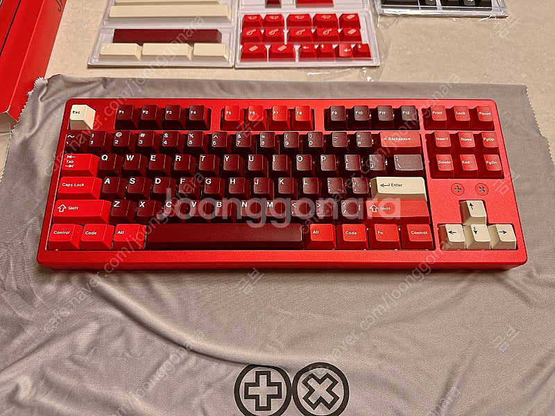 TX87 V2 TKL 레드 + GMK하몽키캡 커스텀키보...--0