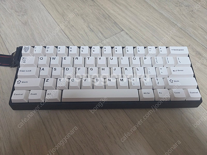 자석축 Rakka h60 팝니다.--0