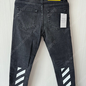 Off white 오프화이트키즈 흑청팬츠 청바지 10y