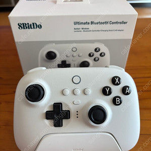 8BitDo 얼티메이트 컨트롤러