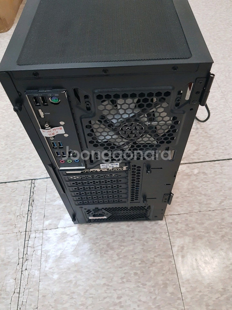 데스크탑 i5-11400f 8램 ssd256 라데온 r...--1