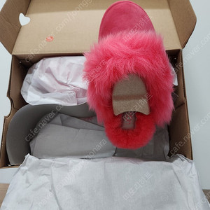 UGG [WOMEN] 슬림 쉬어링 퍼 슬리퍼 240