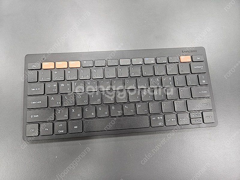 갤럭시탭 S9 울트라 5g 256기가 팝니다.--7