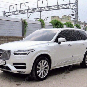 중고차 볼보 XC90(2세대) D5 AWD 인스크립션 부부중고차 중고차할부 ★ 여유자금 ★ 수원 ★