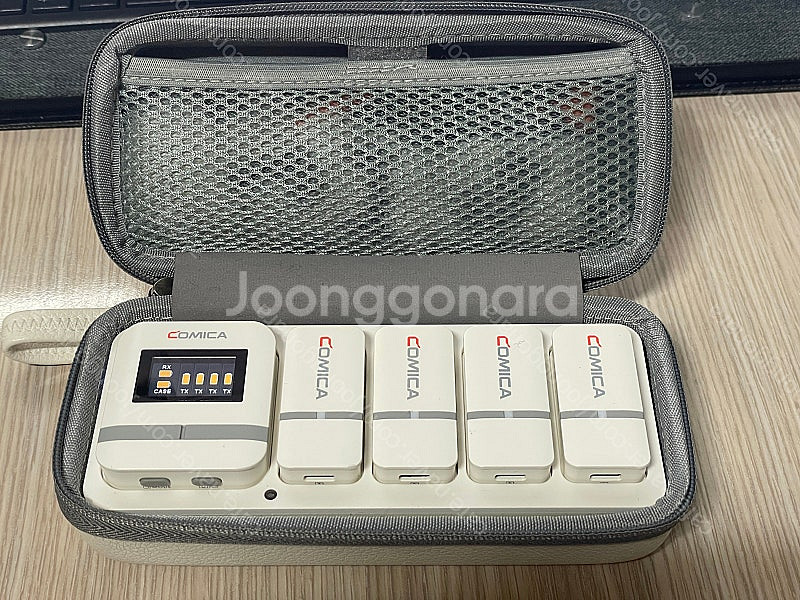 코미카 송신기 4개 무선 마이크 vimo q--1