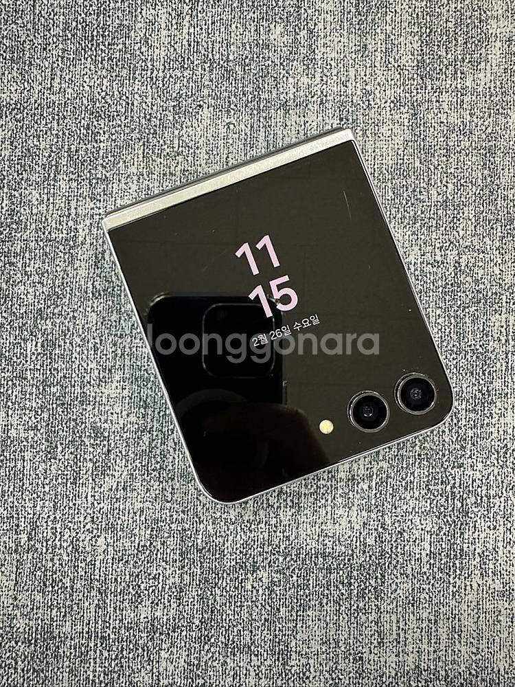 갤럭시Z플립5 256기가 민트색상 23년 11월개통 무...--4
