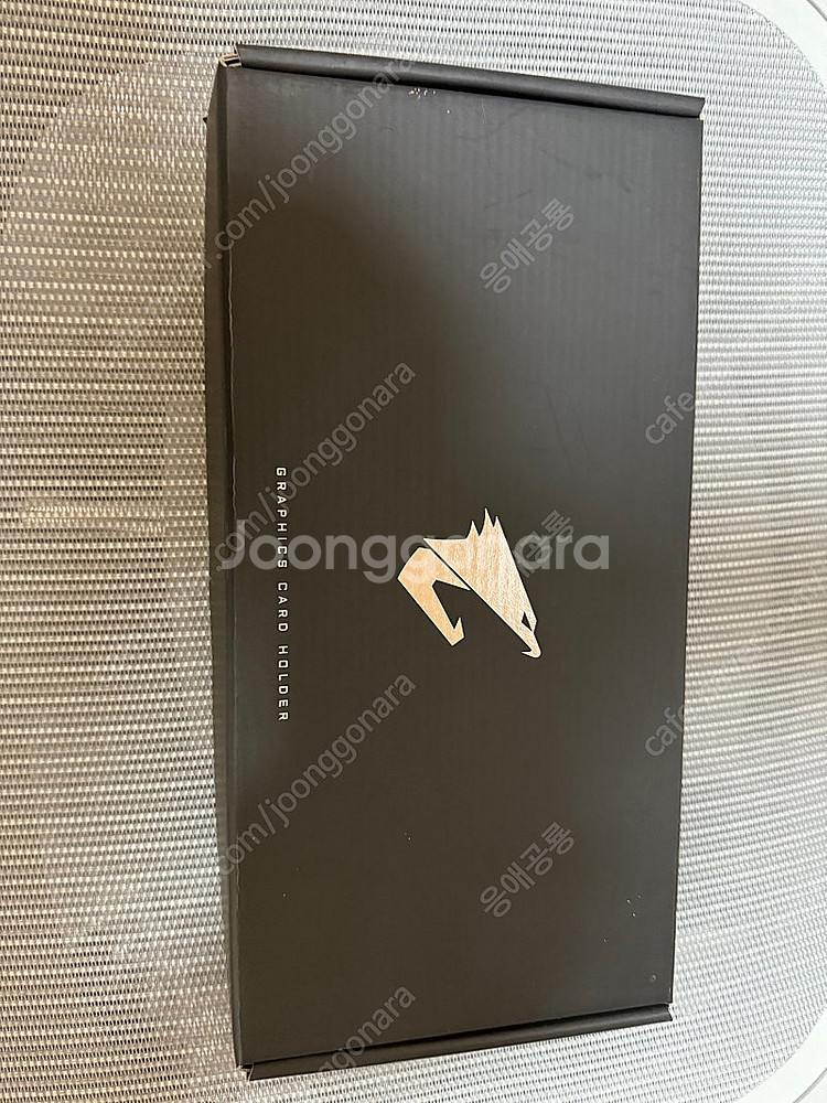 기가바이트 AORUS 그래픽카드 지지대--1