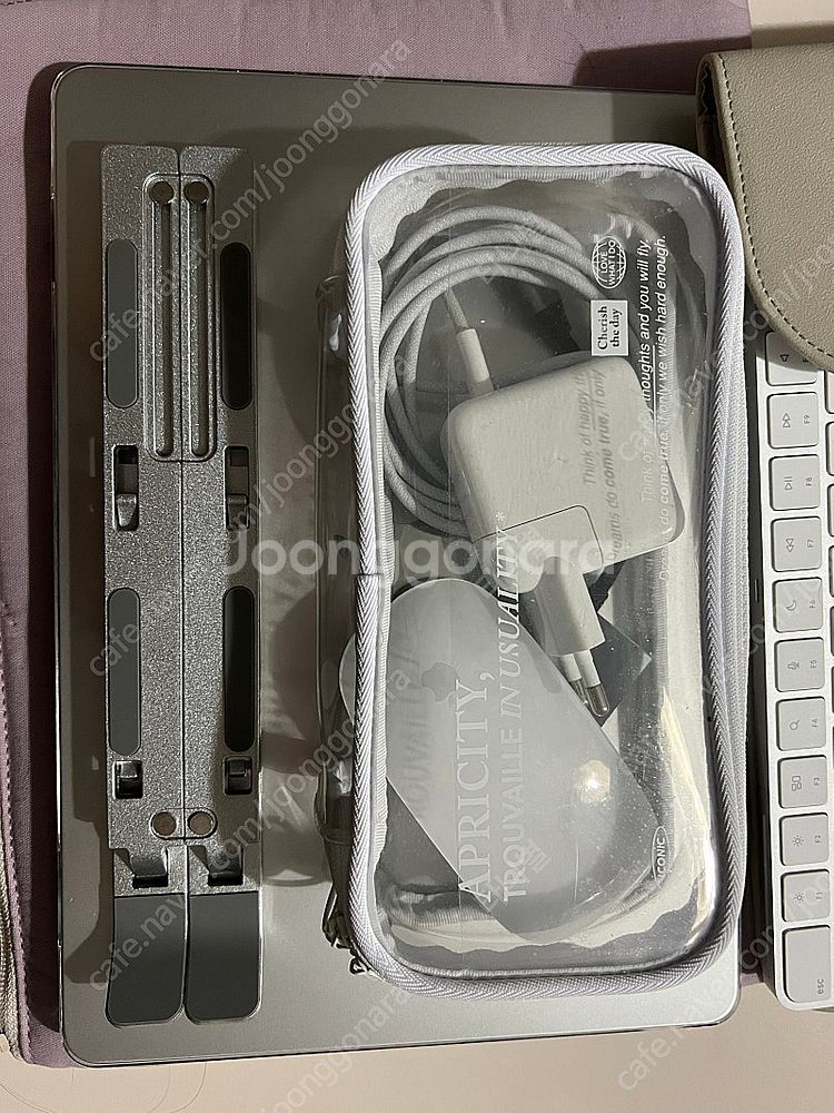 맥북에어 13인치 M2 8코어 GPU10코어, 512G...--6