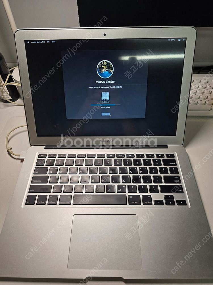 맥북에어 2014 i5 램 4G SSD120GB 팝니다...--2