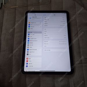 아이패드 10세대 64GB 실버 모델입니다 - 10.9형 Liquid Retina 디스플레이 - A14 Bionic 칩 탑재 - 64GB 저장 공간
