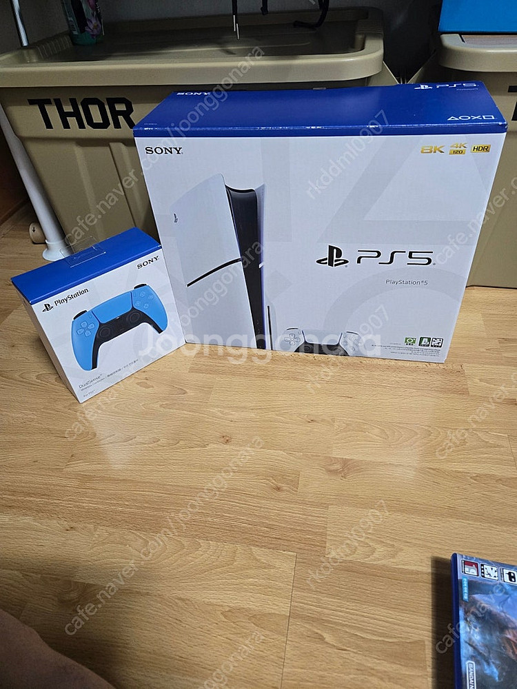 PS5 플스5 본체 + 듀얼센스 + 게임--1