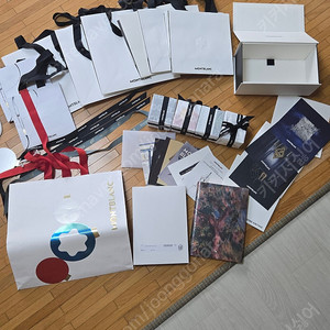 MONTBLANC 몽블랑 르누아르 만년필잉크 노트 80일간 세계일주 스타워커그린 올림픽레드 만년필잉크 판매합니다 서비스있음