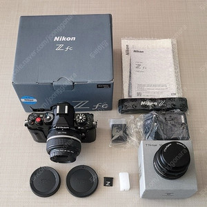 니콘 zfc 블랙에디션 + 니콘 28mm F2.8 외