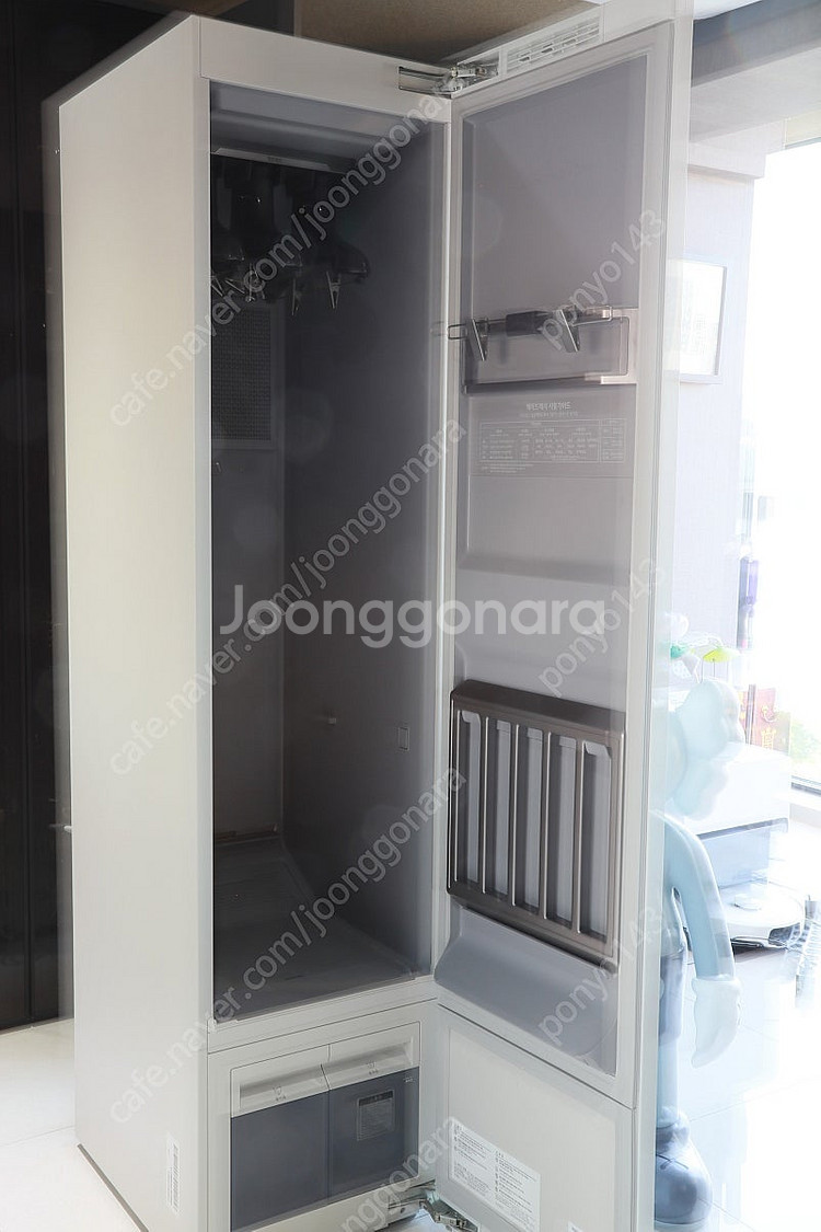 삼성 에어드레서(DF60R8300WG) 25만원에 가져가세요~--2