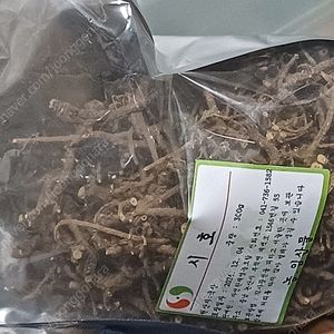 약재(연자육.백작약.시호.황백.감초.백출.오미자.지모.단삼.용안육.산수유 등..)