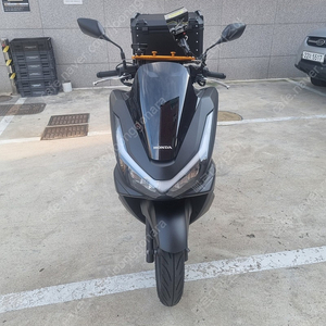 pcx125 abs 25년식 신차내린지 2주 됬습니다 신차급 내용