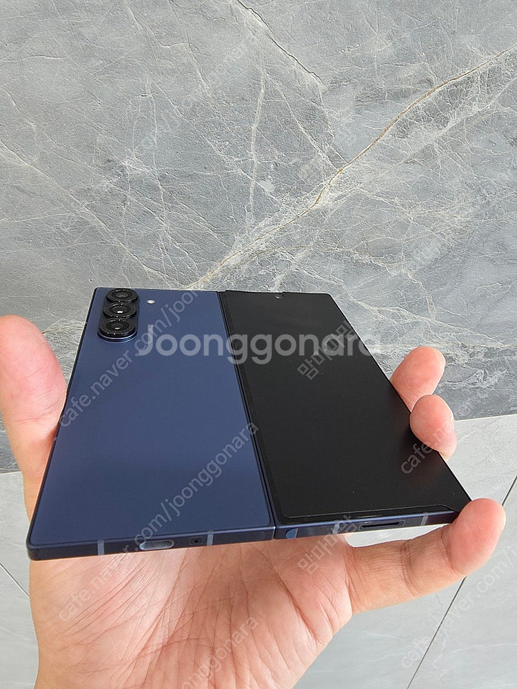 갤럭시 z폴드6 네이비 256gb 자급제 올갈이제품--2