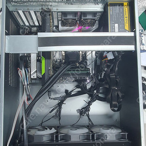[개인] 10980xe X299 쿼드로p5000 본체 싸게 팝니다.