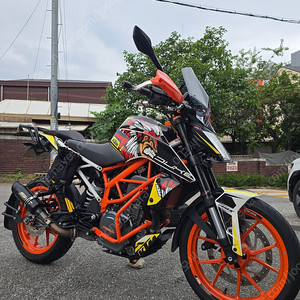 KTM 듀크 390 머플러 구변완 급매 합니다
