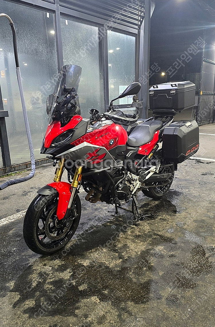 BMW F900XR 21년식 700만원--4