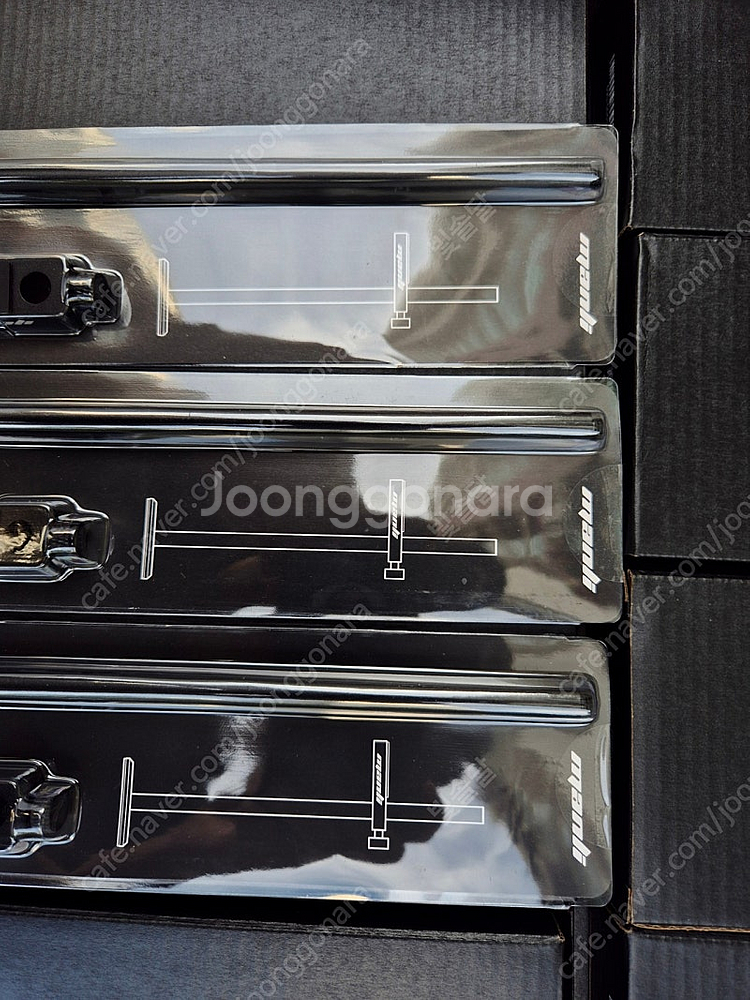 그래픽카드 지지대--0