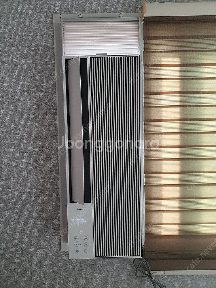 위닉스 인버터 창문형 에어컨 화이트 EWIE067-MW...--1