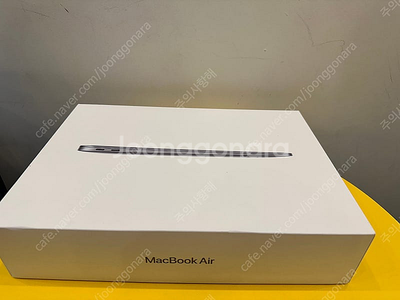 MacBook Air 13.3인치 (A2337) 512...--7
