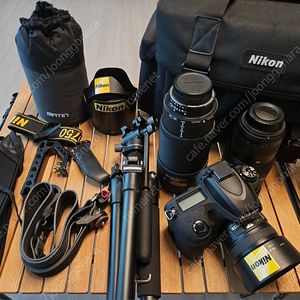 Nikon D750(2만컷) + 렌즈셋트 및 기타용품
