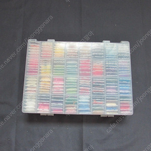 (중고/택포38000원) 황실유럽자수실 190칼라 팝니다.