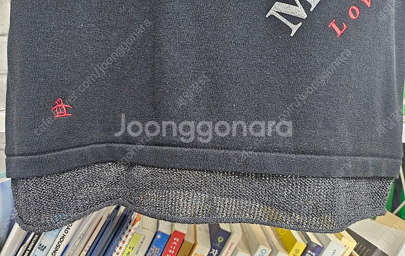 먼싱웨어 스트라이프 니트 여성 골프반팔티 (95사이즈66) WI43--4