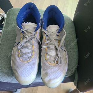나이키 KD13 290mm 농구화팝니다.