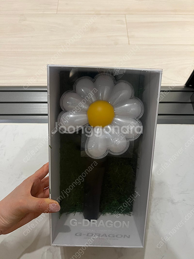 (새제품)지드래곤 응원봉 팝니다--0