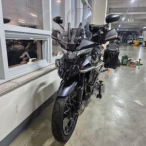 존테스350T 24년식 3박스 차량