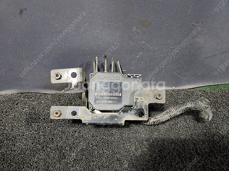 봉고3 ABS 모듈 58910-4E050 , 589104E050 팝니다--0