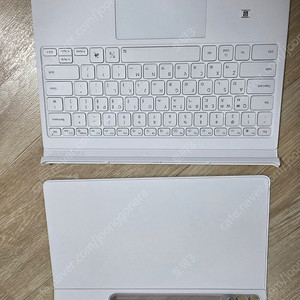 갤럭시탭 s10+ AI 키보드 북커버 화이트색상