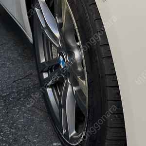BMW F30 18인치 441m 휠 구매합니다