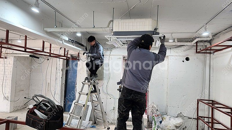 [판매] 중고 천장형 냉난방 시스템 에어컨 판매 및 설...--4