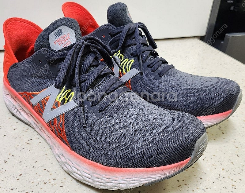 [급처분/최종가/38,000원] 뉴발란스 FRESH FOAM 1080 270mm--1