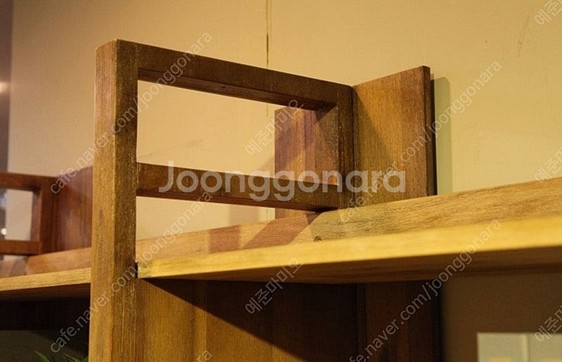 아카시아 나무 원목 책장--1