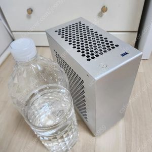 라이젠 9600X GTX1660 SUPER SFF ITX 미니게이밍PC를 판매합니다