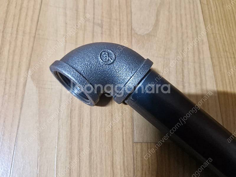 흑관 철 파이프 25A 80cm + 엘보, 캡--1