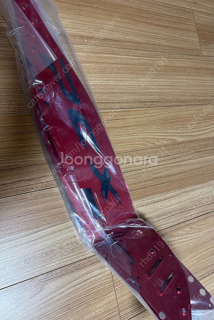 배민라이트조끼,Pcx125등 튜닝 파츠 발판 포크 머플러 슬라이더 판매합니다(새제품)가격 재인하--1