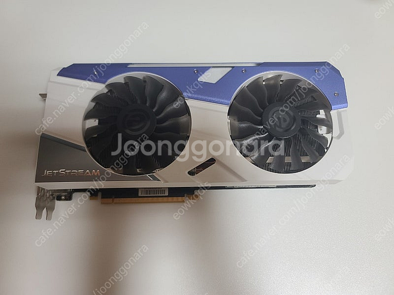 이엠텍 GTX 1080 Ti 슈젯--0